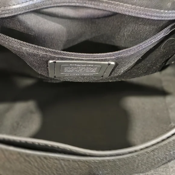 COACH FAYE CARRYALL Black Leather & Suede Satchel. NO CALLOUTS. EUC - Picture 15 of 16